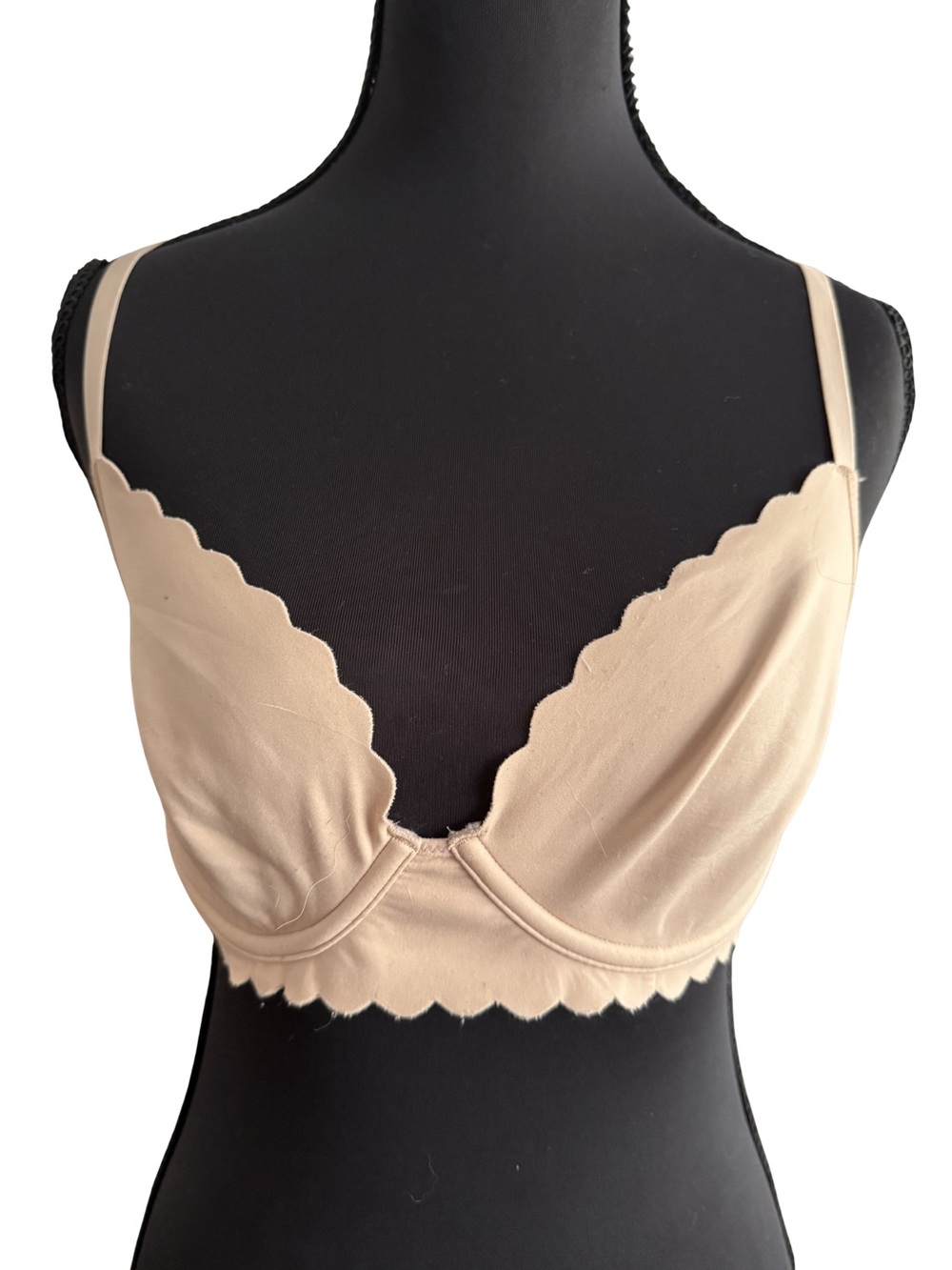 Aerie Beige Scalloped Unlined Underwire Hard to Find 34C